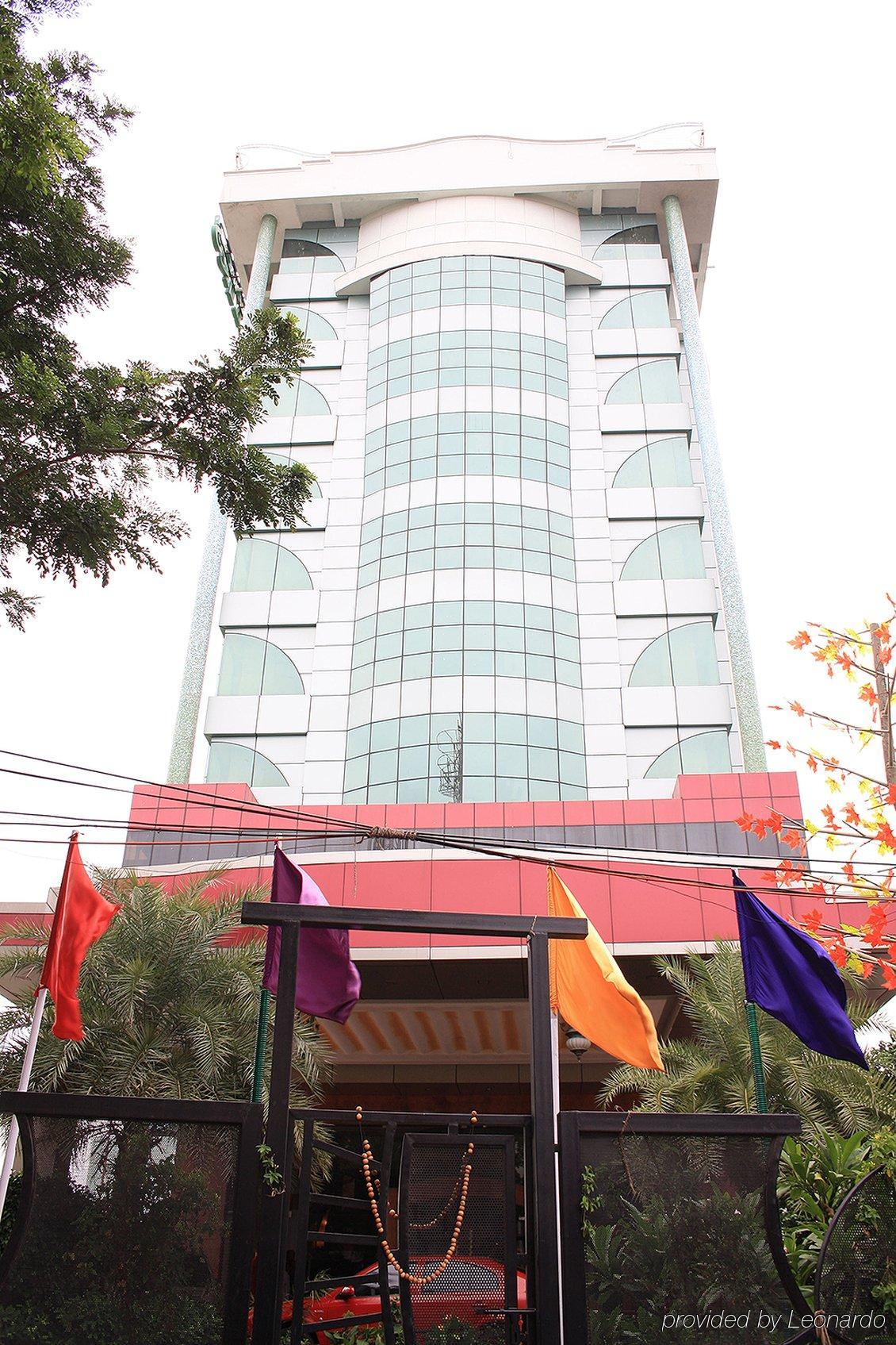 The Checkers Hotel Chennai Exterior foto