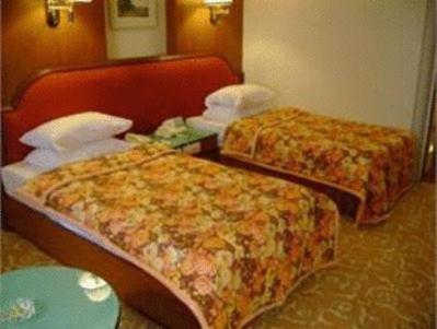 The Checkers Hotel Chennai Exterior foto